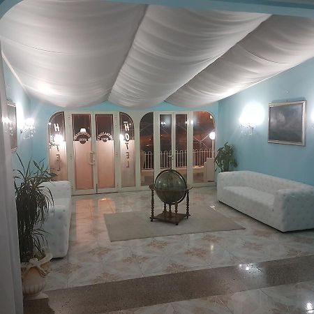 Hotel Porto Azzurro Giardini-Naxos Extérieur photo