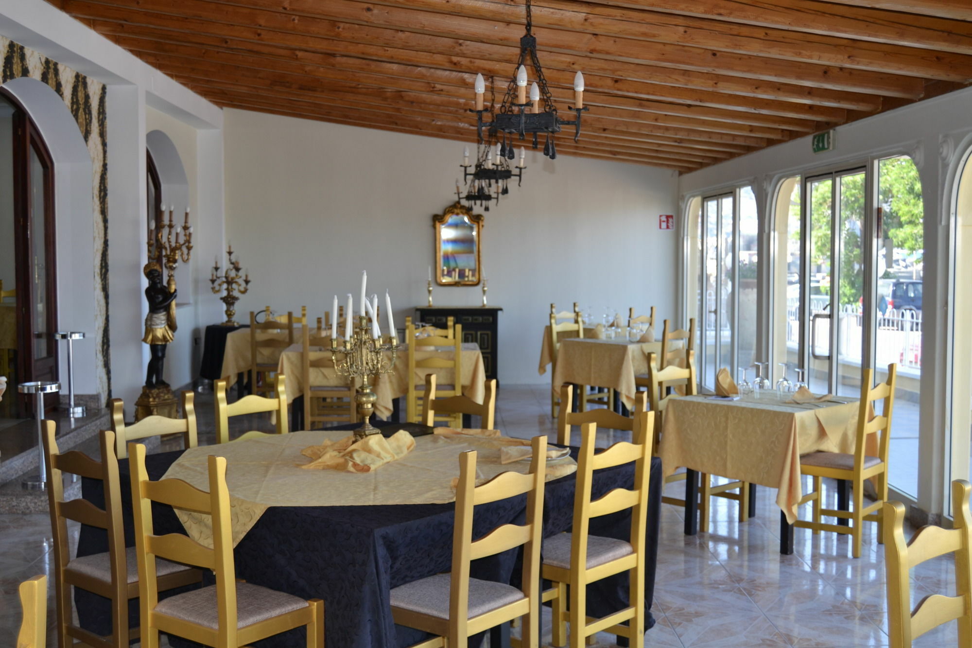Hotel Porto Azzurro Giardini-Naxos Extérieur photo