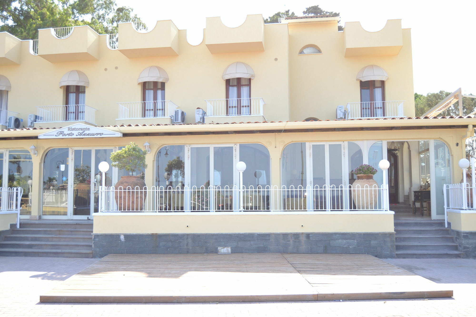 Hotel Porto Azzurro Giardini-Naxos Extérieur photo